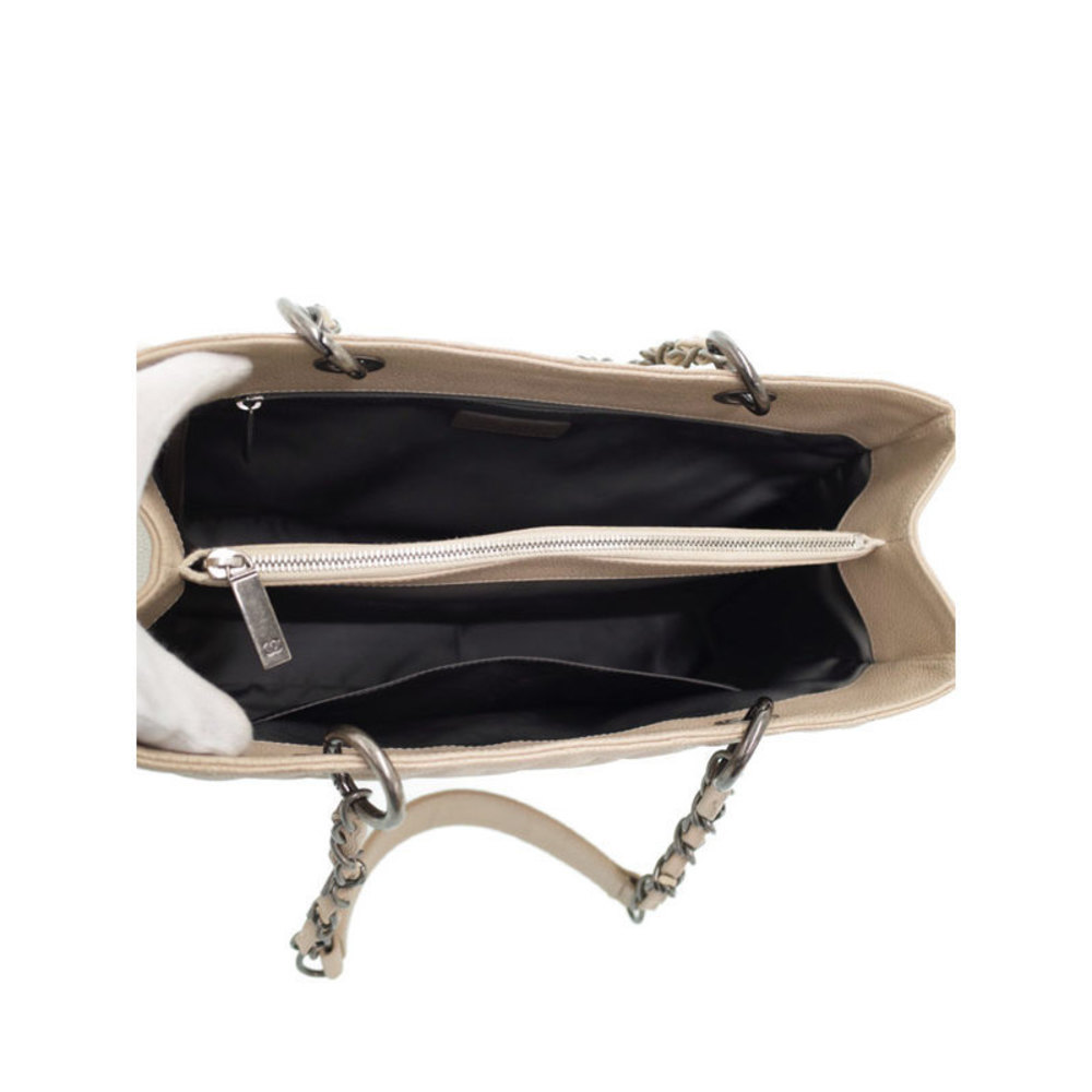 Chanel Matelasse Quilted Chain Tote Bag - Picture 3 of 9